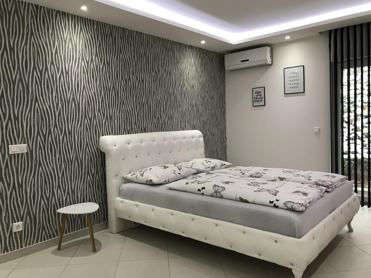 Apartment Ajla توزلا المظهر الخارجي الصورة