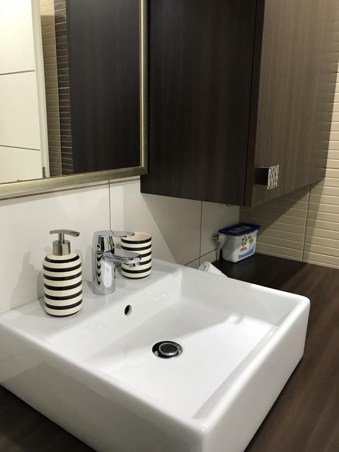 Apartment Ajla توزلا المظهر الخارجي الصورة