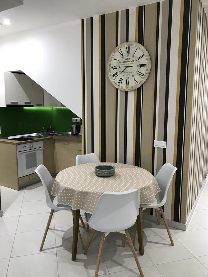 Apartment Ajla توزلا المظهر الخارجي الصورة